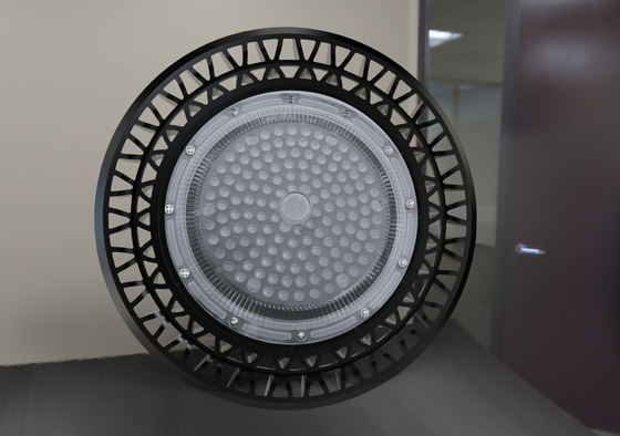 Dissipatore di calore ottico del flusso d'aria del livello IK10 della prova di scossa di luce della baia del UFO LED della lente dell'officina alto