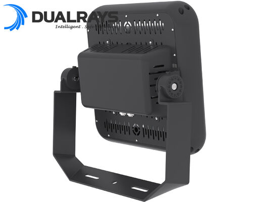 Faro marino a LED da 150 W con staffa in acciaio Staintess 316 e hardware per la massima resistenza alla corrosione con ottica professionale applicata ai ponti delle navi marittime